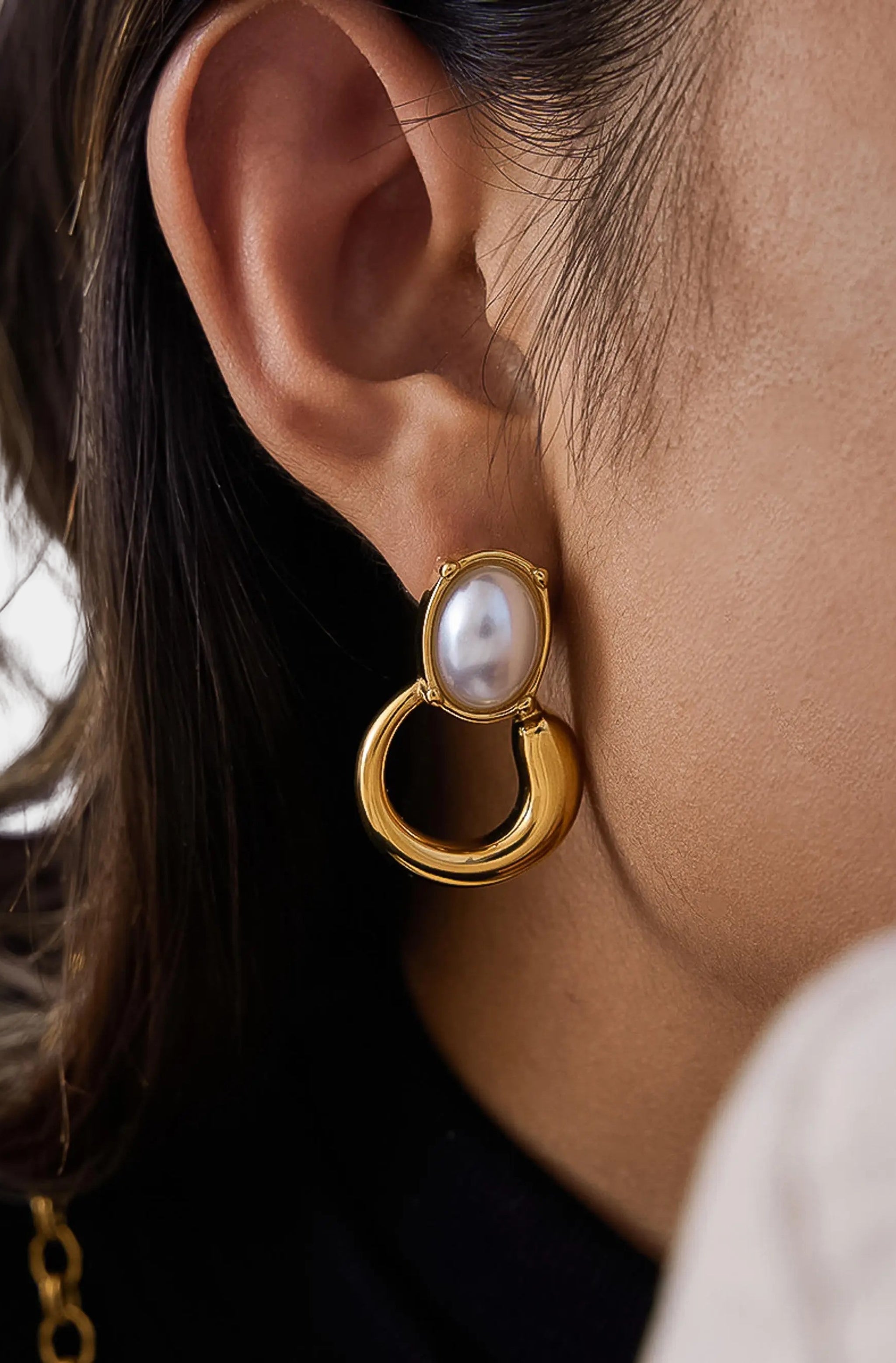 Anémone Pearl Drop Earrings