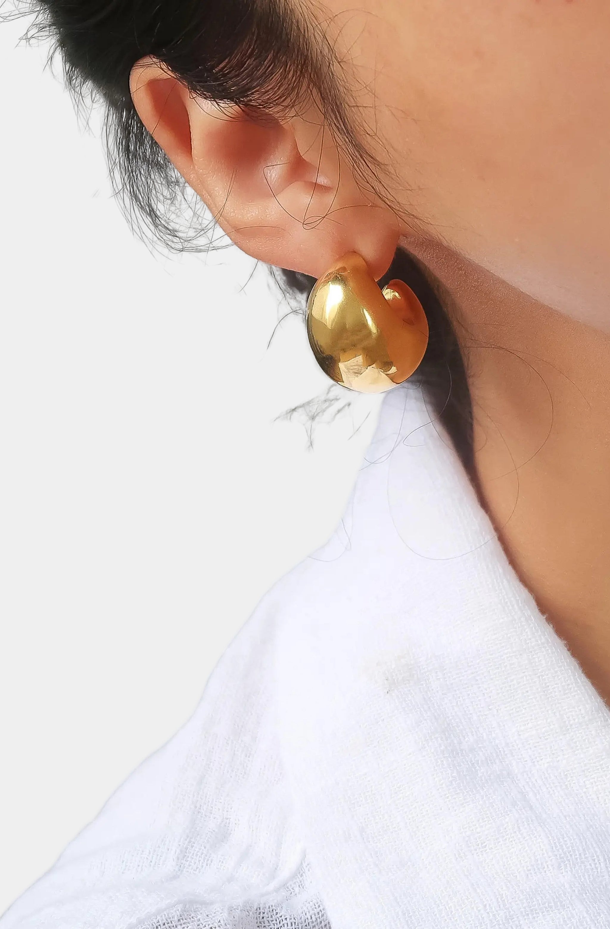 Camilley Puffy Dome Earrings