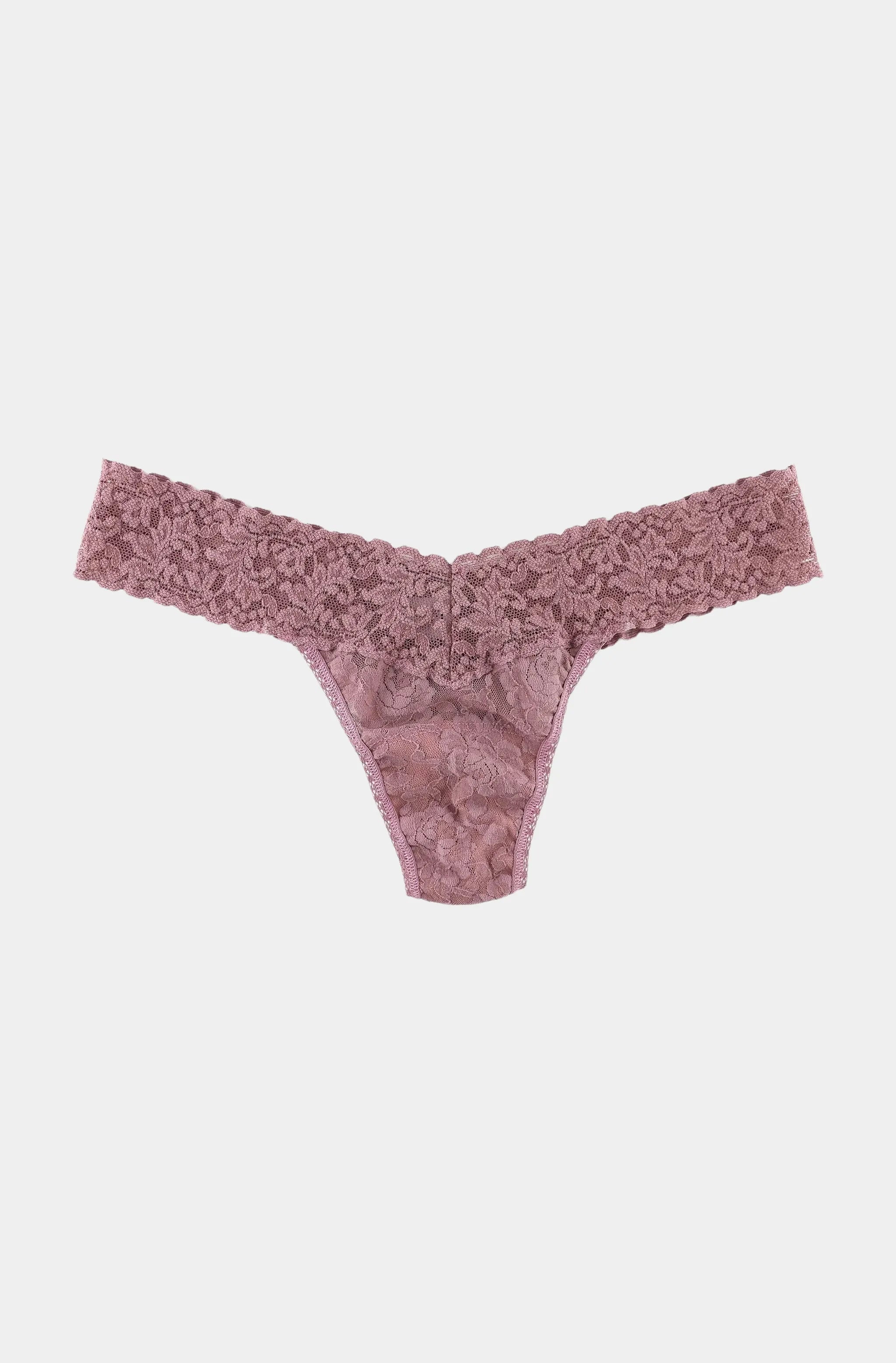 Signature Lace Low Rise Thong