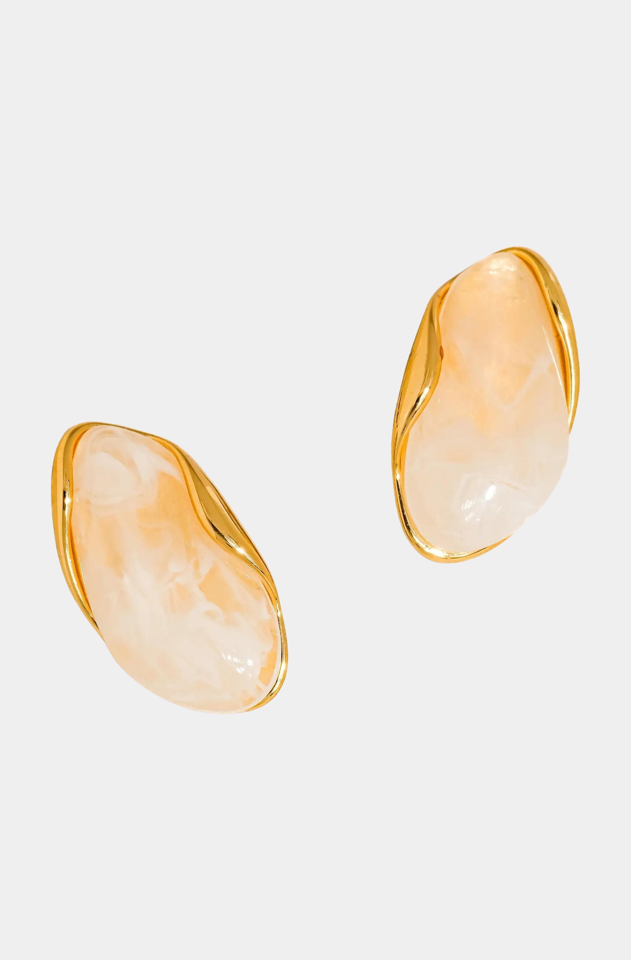 Maélie Resin Drop Earrings